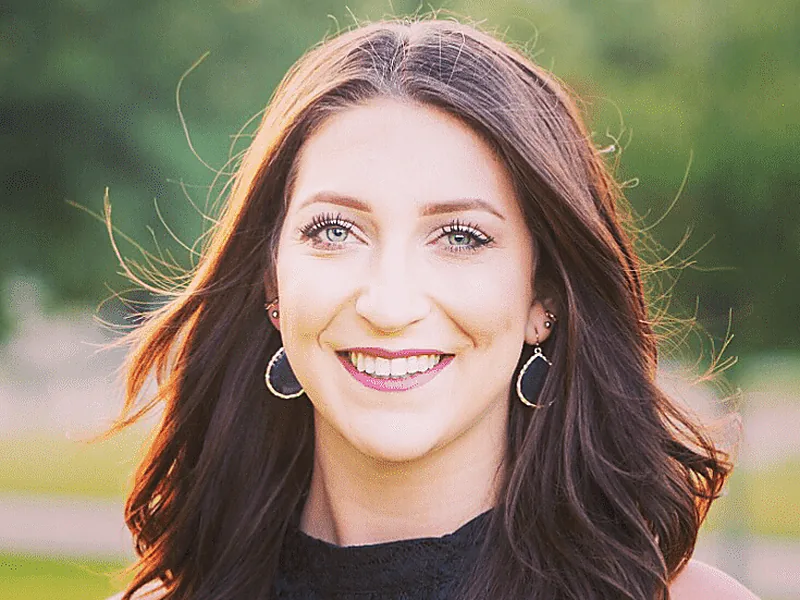 Alyssa Carter headshot